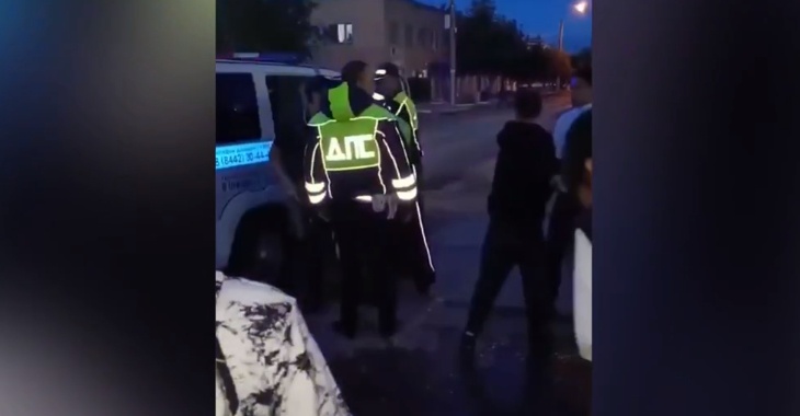 Под Волгоградом задержали 17-летнего парня после потасовки с полицией