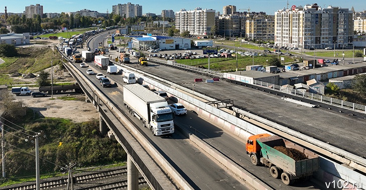 В Волгограде за 16,3 млн рублей возьмут под охрану мосты и путепроводы