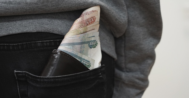 Росстат: средняя получка волгоградцев в апреле выросла до 57254 рублей