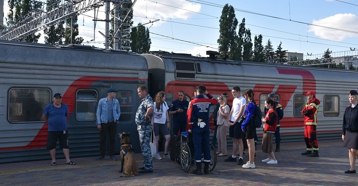 Полсотни беженцев из Курска приняла Саратовская область