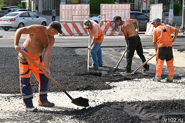 В Волжском на ремонт 12 дорог потратят 270,8 млн рублей