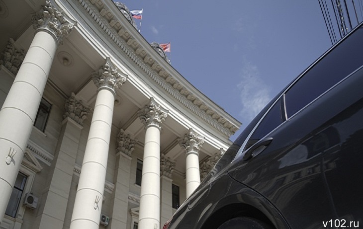 Представители Волгоградской области в Москве арендуют парковку подешевле