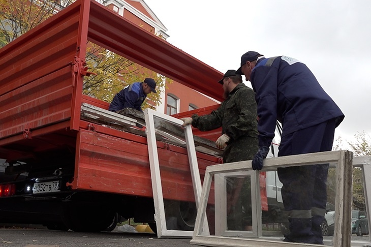 В Волгограде создают «юркий» автопарк для сбора мусора в узких дворах