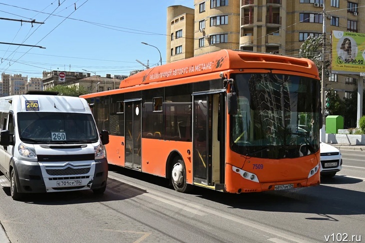 В Волгограде с 5 ноября прекратят работать дачные автобусы