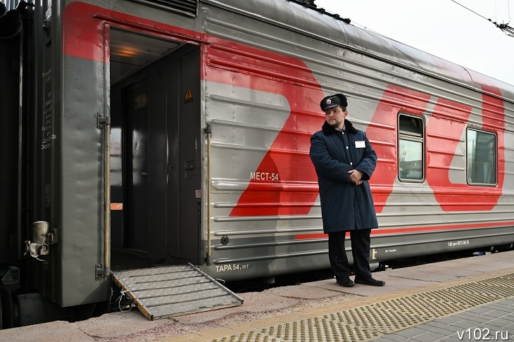 Волгоградец стащил чемодан у пассажира поезда и вышел в Пензе