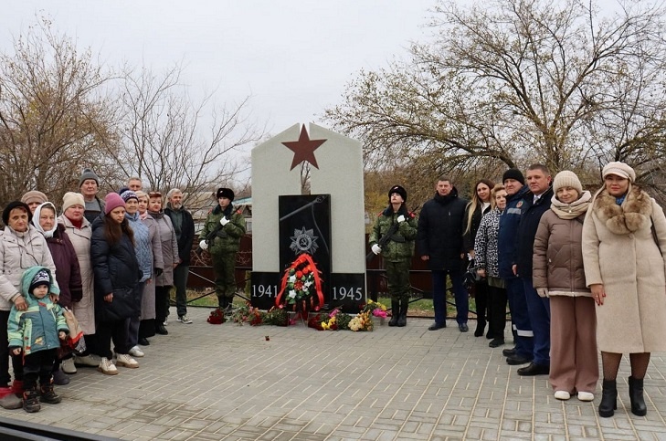 Под Волгоградом после реставрации открыли памятник защитникам Сталинграда