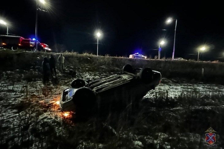 Водитель погибла в перевернувшейся под Волгоградом десятке