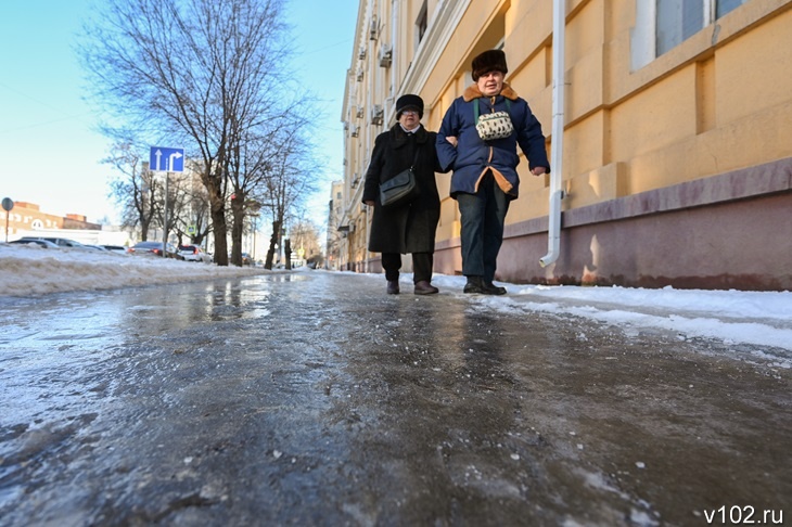 Гололедицу и мороз пообещали синоптики в начале недели в Волгограде