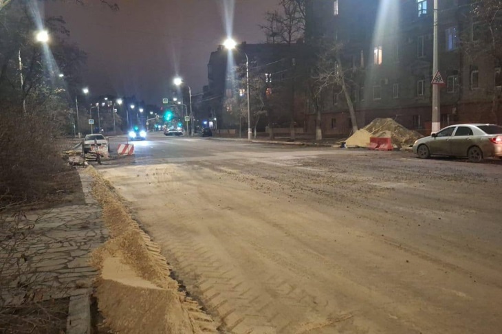 В центре Волгограда открыли для транспорта участок дороги на ул. Советской