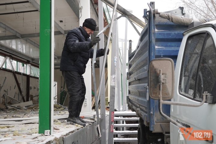 Останки «МАНа» у собора в Волгограде снесут за 1,3 млн рублей