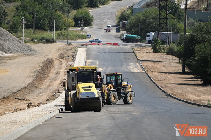 В Волгограде отменили конкурс на ремонт 38 дорог за 1,7 млрд рублей