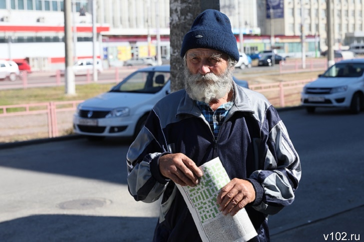 Волгоградцам с 1 апреля на 14,75% увеличат социальные пенсии