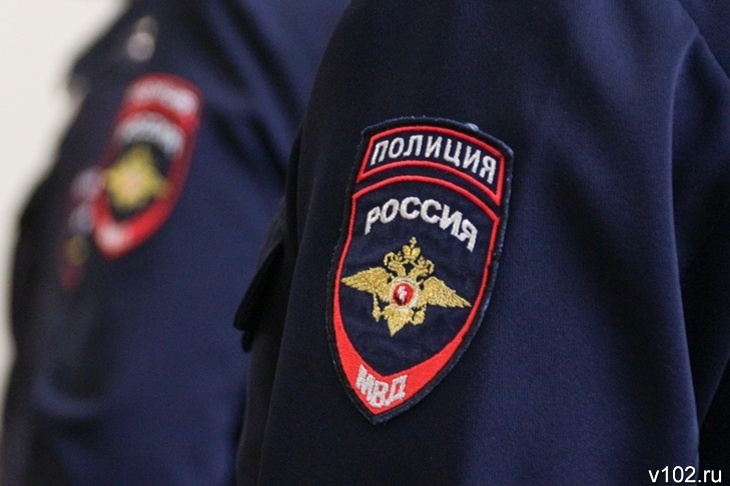 Полиция разбирается в драке  подростка и взрослого под Волгоградом