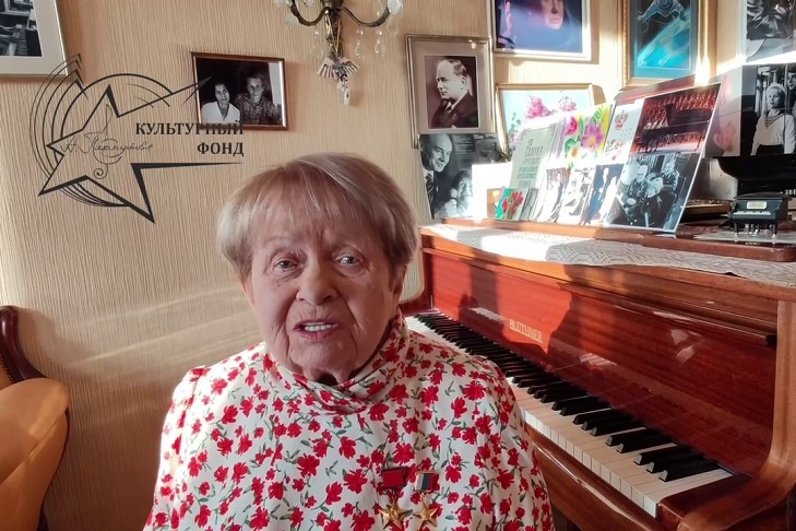 Александра Пахмутова  записала видео с поздравлением волгоградцев