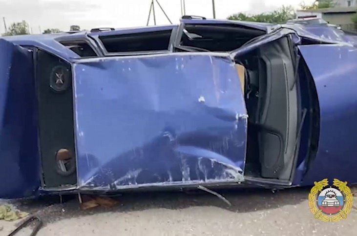 Опубликовано видео с места смертельного ДТП в Волгоградской области