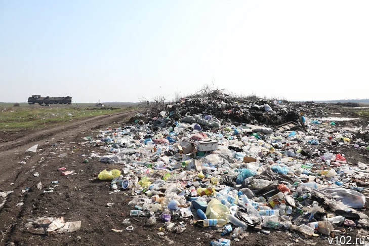 Под Волгоградом фермера уличили в создании свалки площадью 2025 кв. метров