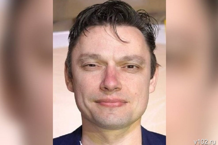 «Назвался Арсением»: в Волжском пропавшего директора театра «Арлекин» отцепили от поезда