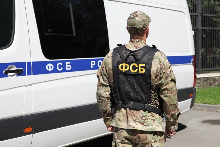 Волгоградское УФСБ задержало подозреваемого в пособничестве мошенникам москвича