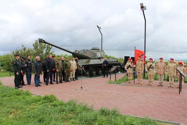 Волгоградские чекисты открыли поисковый сезон на кургане Хорошев