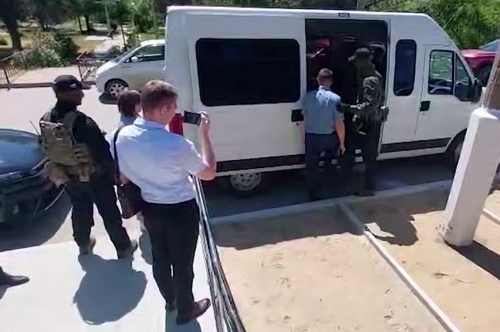 Глава Дубовского района Улитин прокомментировал задержание своих замов