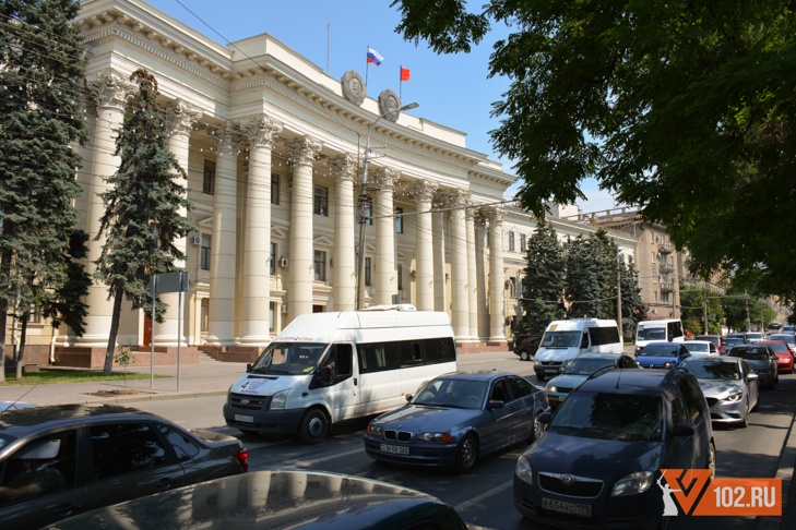 Депутатам Волгоградской облдумы купят наборы первоклассников