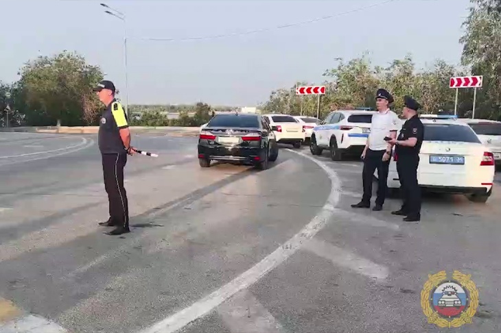 В Волгограде и Волжском после рейда ГАИ 14 автомобилей отправились на штрафстоянки