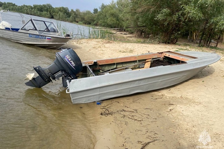 В хуторе под Волгоградом из-за пьяного водителя лодки погиб мужчина