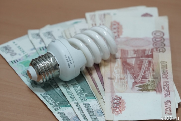 Волгоградцы потратили на 6 видов платных услуг 64 млрд рублей