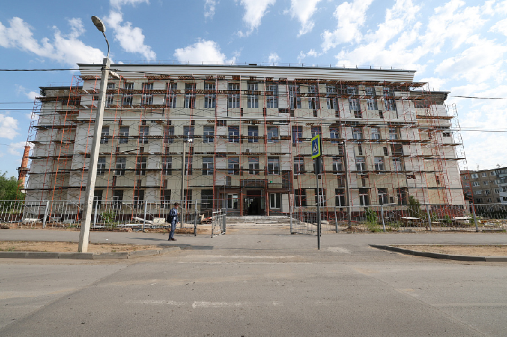 В Волгоградской области до конца года отремонтируют 58 школ