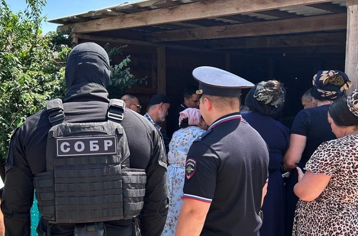 Отпечатки пальцев 70 цыган внесли в базу МВД в Волгограде: рейд в Верхней Ельшанке