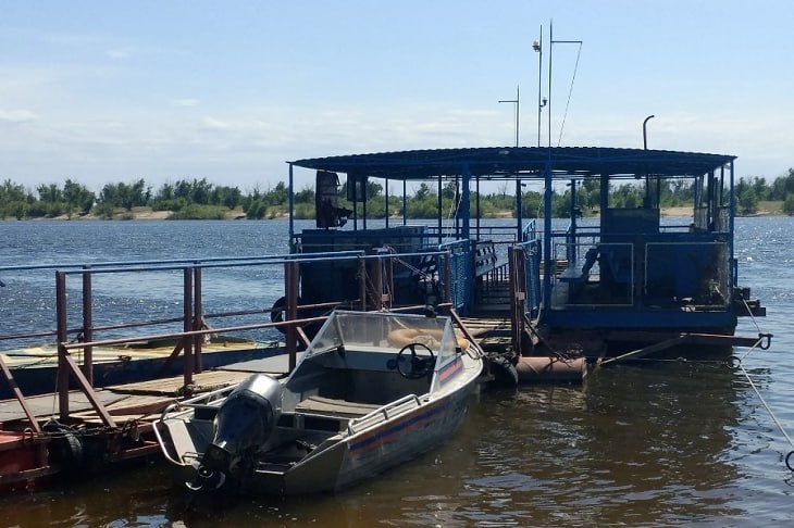 Под Волгоградом остановился паром из-за обмеления Ахтубы