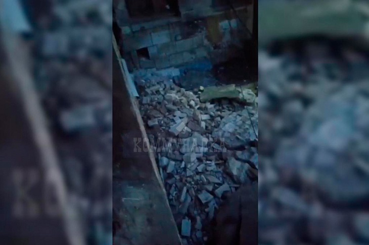 В Волжском обрушился фасад общежития, куда сселяли жильцов аварийных домов