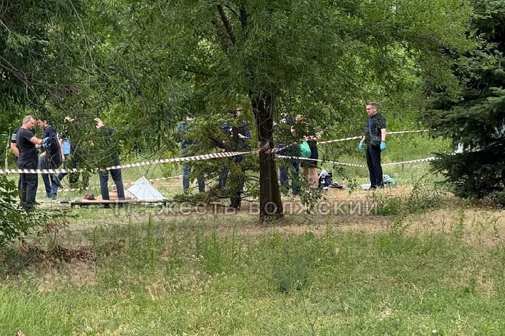 Тело участника СВО со следами побоев нашли в парке под Волгоградом