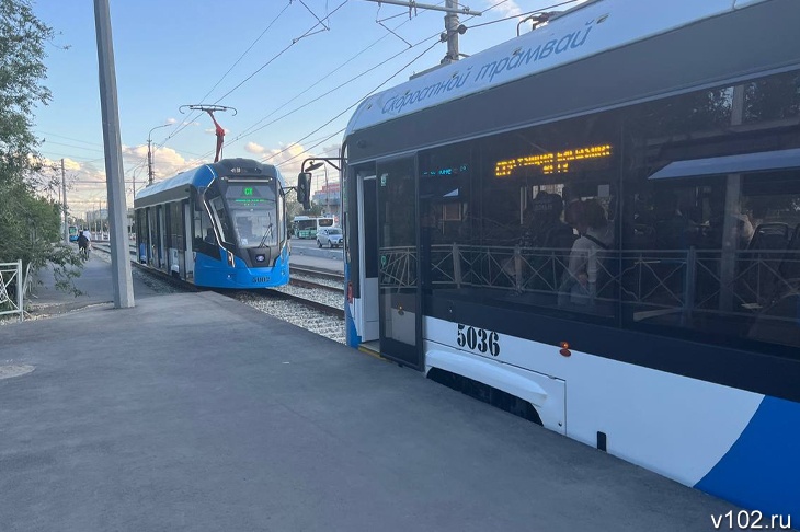 В Волгограде в вечерний час пик произошёл сбой в работе метротрама