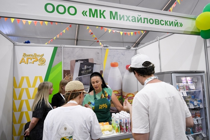 «Для своих домашних»: МК «Михайловский» представил новинки на Всероссийском дне поля
