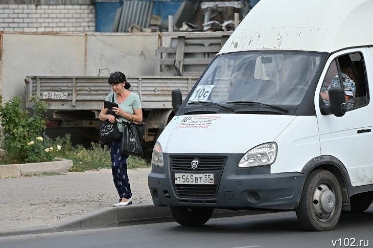 В Волгограде на сокращённый маршрут №10С назначили временного перевозчика