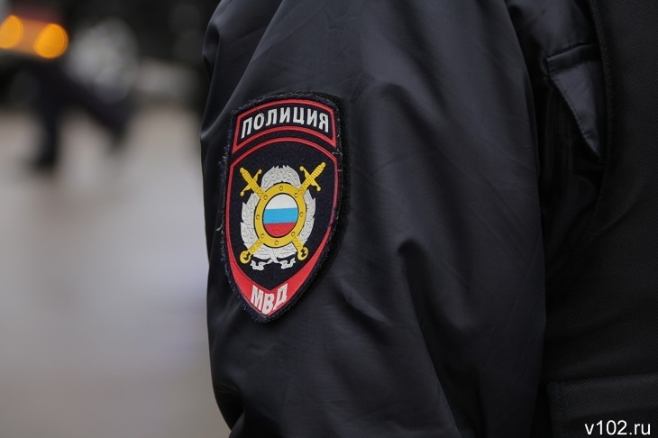 Нерадивую 20-летнюю мать в Волжском лишат прав на двух малышей