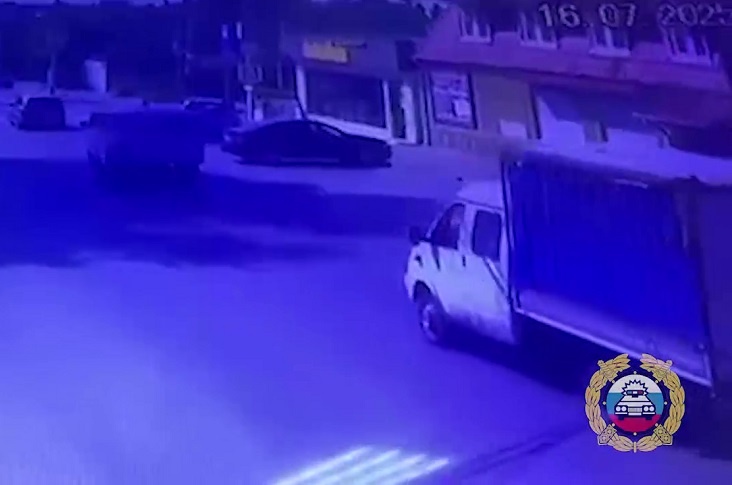 Как будто нарочно: водитель грузовика задавил насмерть волгоградку на переходе