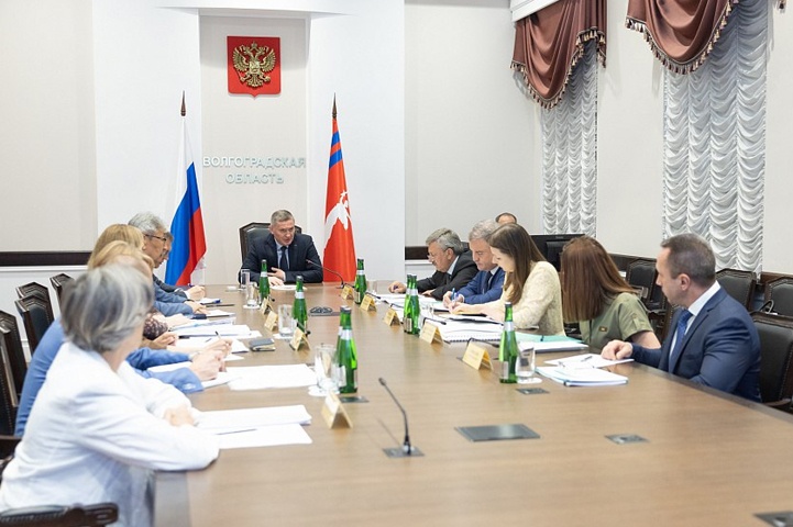 Андрей Бочаров провел совещание по вопросам обеспечения бесперебойной работы систем ЖКХ