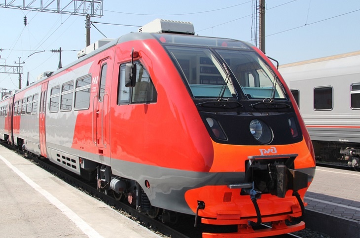 Бесплатные скоростные  электрички назначены  для болельщиков «Ротора» 4 августа