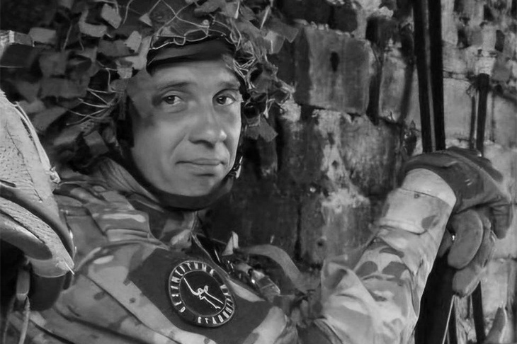 В Волжском прощаются  с бойцом Александром Политовым с позывным «Святой»