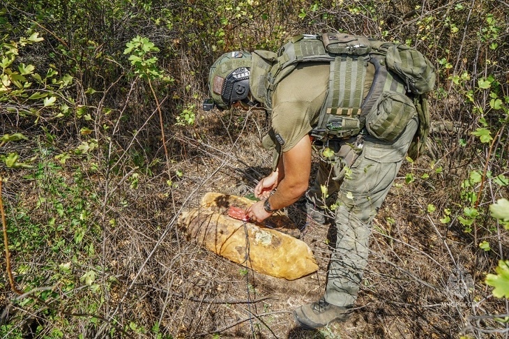 Под Волгоградом взорвали две фугасные бомбы
