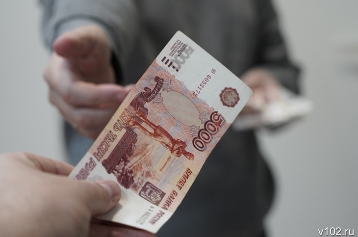 В Волгограде осудили разоблаченного ФСБ переводчика-«решалу»