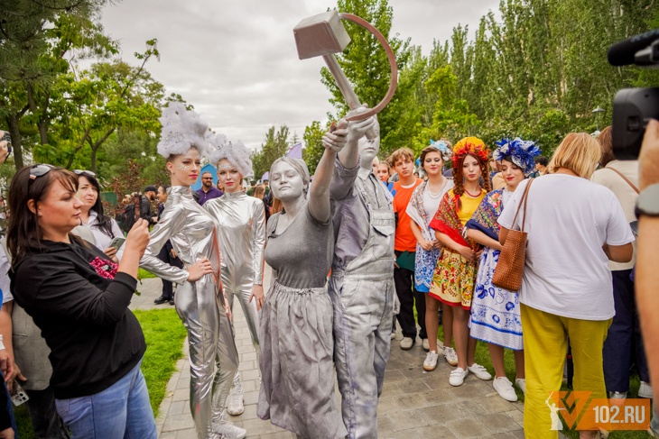 #ТриЧетыре в Волгограде: большой фоторепортаж с площадок феста