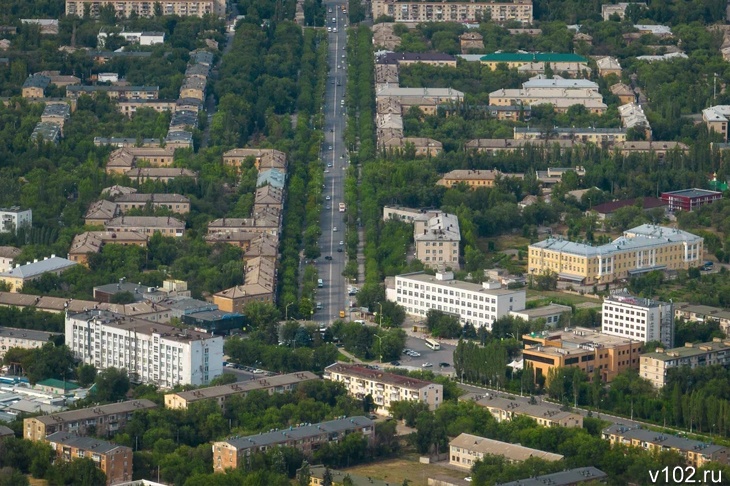 «Доходы пойдут на развитие транспорта»: в Волжском обосновали введение платных парковок