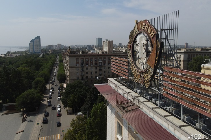 «Орденоносные» дома в Волгограде украсят архитектурно-художественной подсветкой