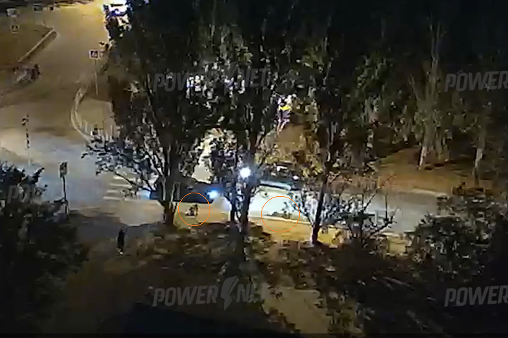 Появилось видео момента наезда иномарки на двоих детей в Волжском