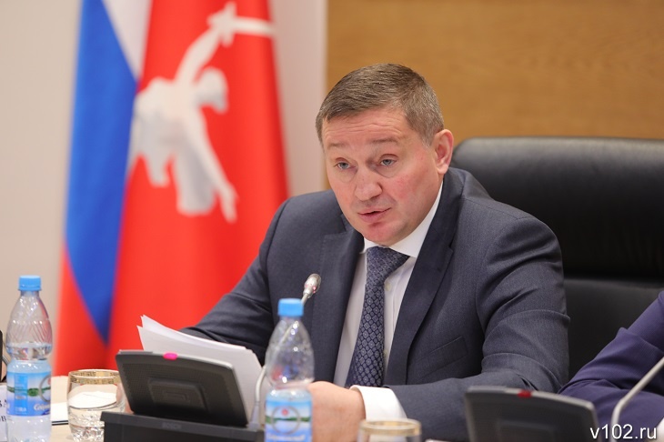 Андрей Бочаров: массированная атака дронов ВСУ отражена в Волгограде и области