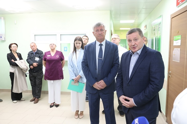 Бочаров предложил построить новую поликлинику в Волгограде