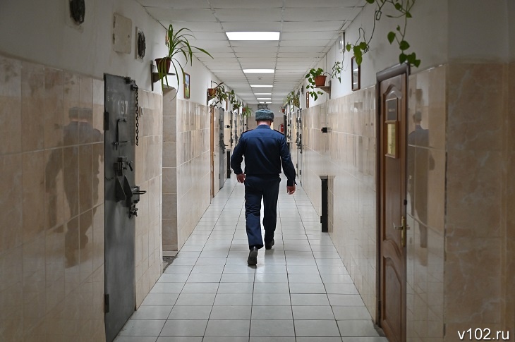 Суд Волгограда жестко покарал группу молодчиков, избивших пассажиров автобуса